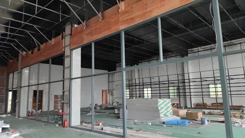 工程案例 馬鋼南區(qū)廠容整治項(xiàng)目 鋁板 不銹鋼欄桿 玻璃隔斷等產(chǎn)品安裝項(xiàng)目