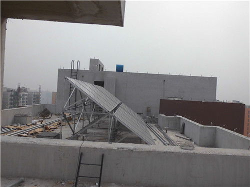 山西工業(yè)太陽(yáng)能熱水工程安裝點(diǎn)擊了解更多 譽(yù)鵬達(dá)新能源